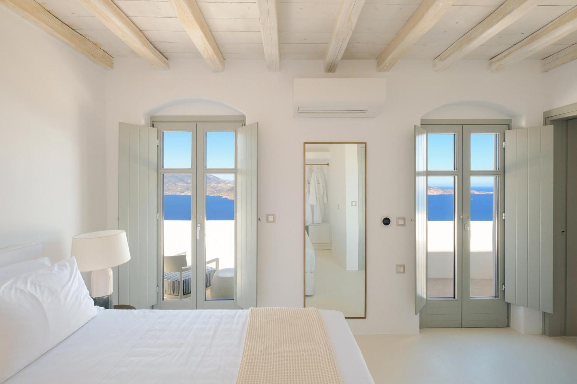 Odyssey Rock Milos Sunset Suites Plaka  Exteriör bild