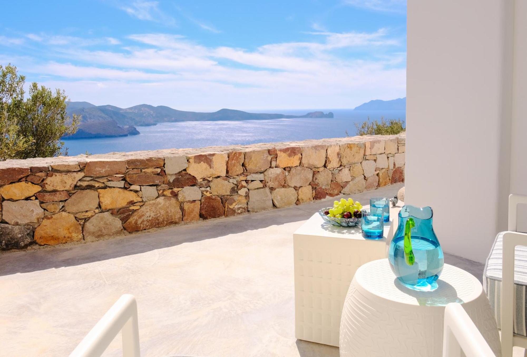Odyssey Rock Milos Sunset Suites Plaka  Exteriör bild