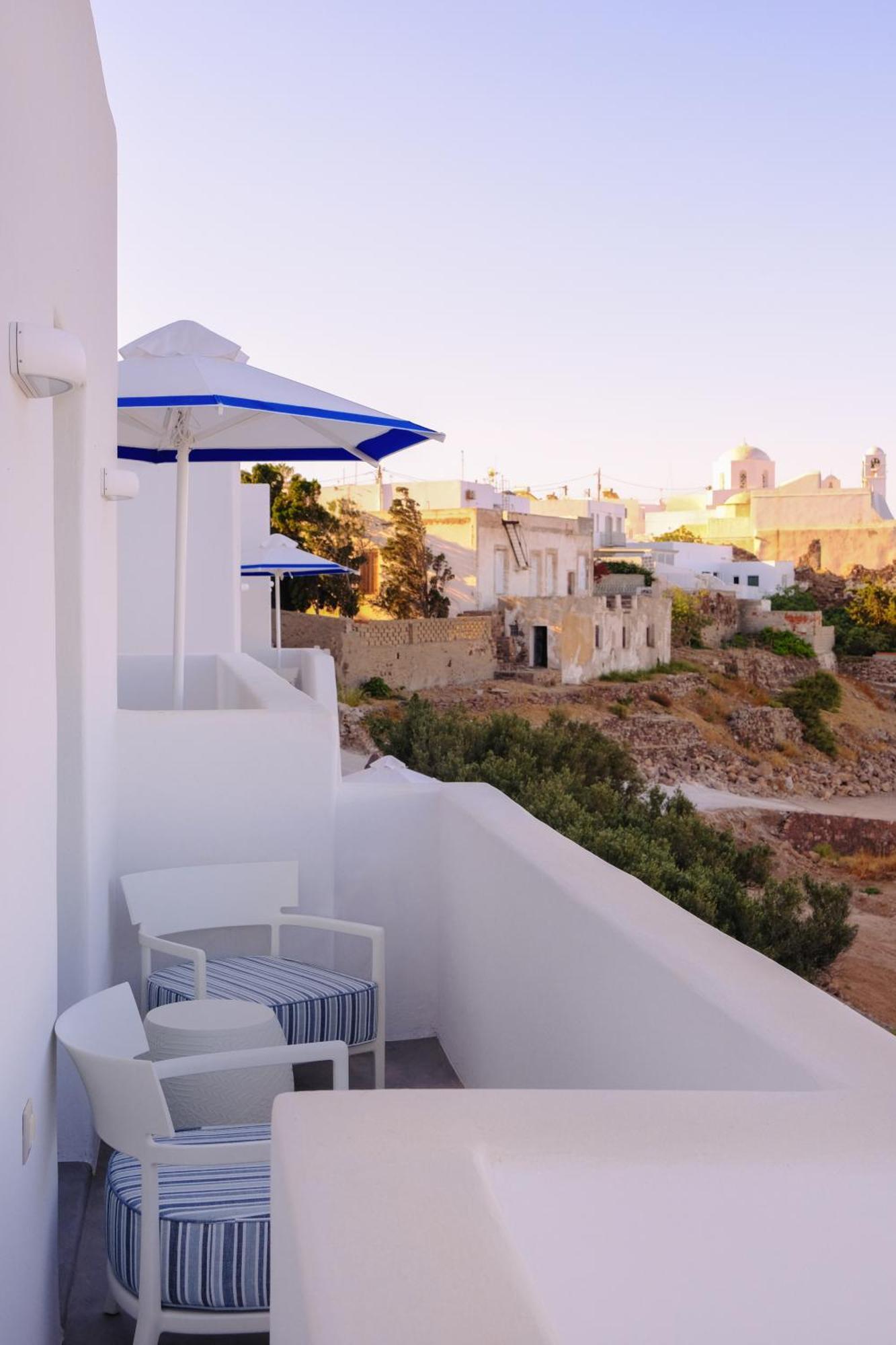 Odyssey Rock Milos Sunset Suites Plaka  Rum bild