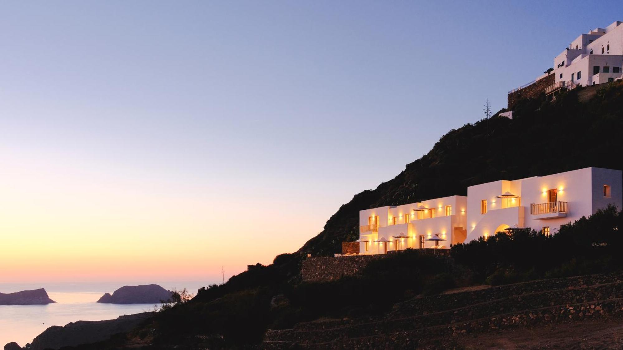 Odyssey Rock Milos Sunset Suites Plaka  Exteriör bild