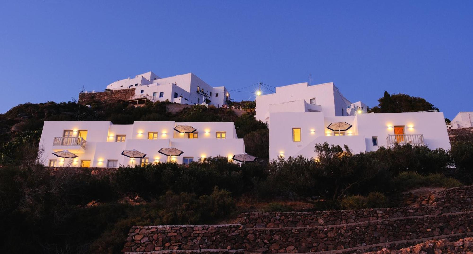 Odyssey Rock Milos Sunset Suites Plaka  Exteriör bild