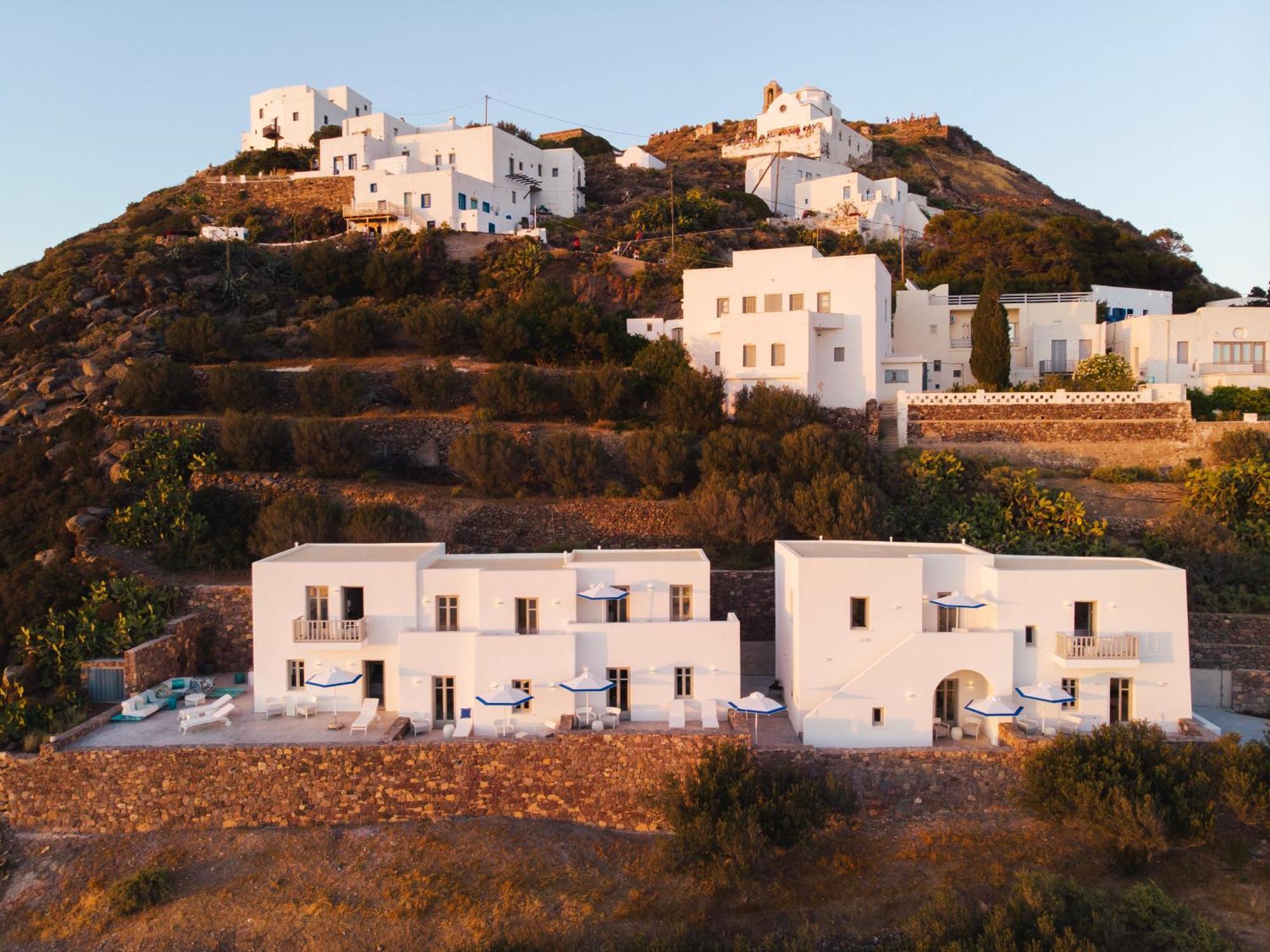Odyssey Rock Milos Sunset Suites Plaka  Exteriör bild